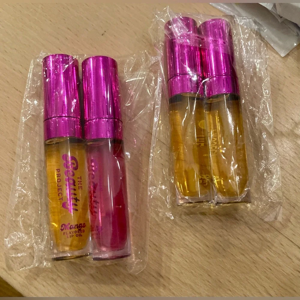 2 Lip Oil Gloss -  by The Beauty Project NEW